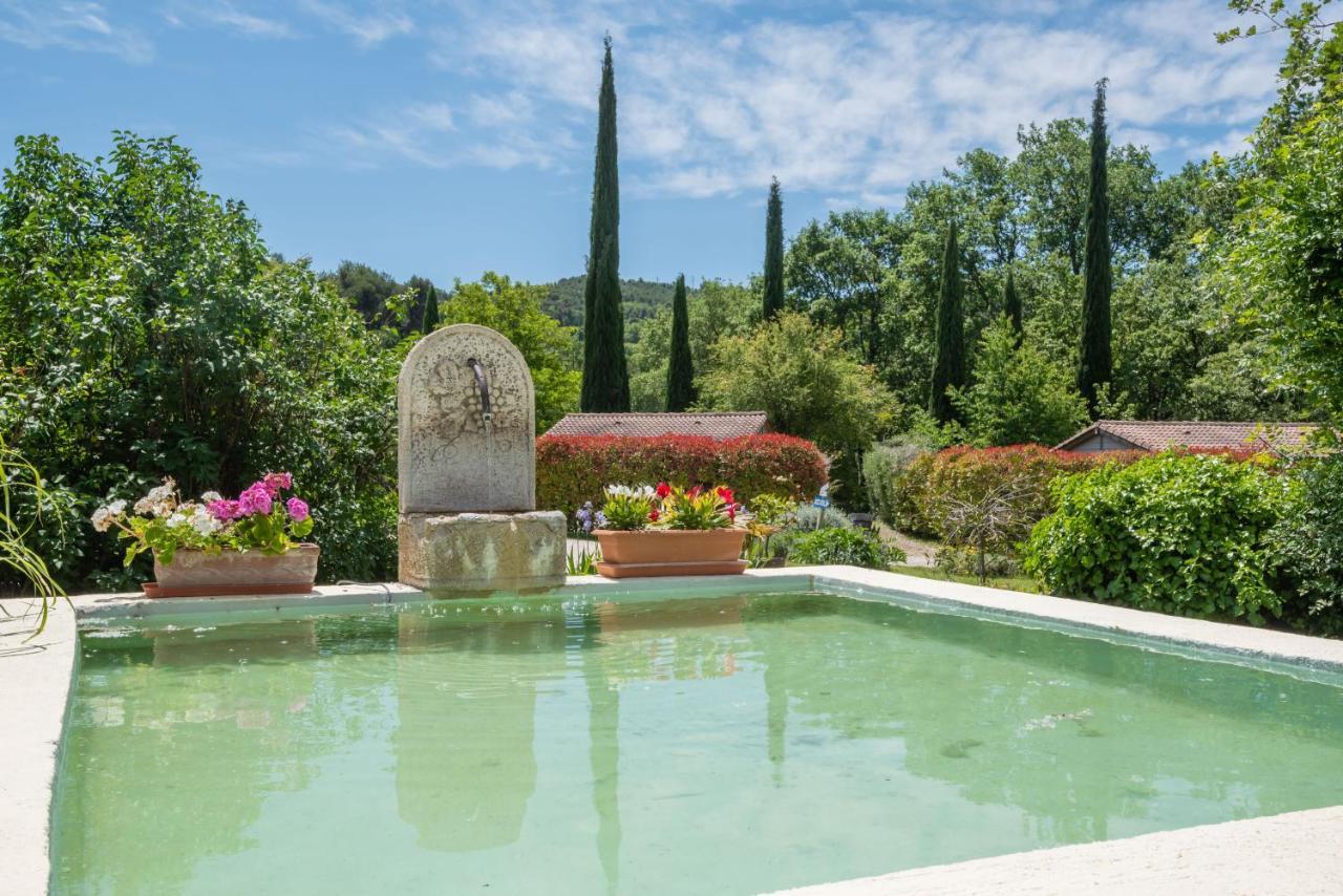 Domaine Des Bridoux Village De Gites Mirabel-aux-Baronnies Exteriör bild